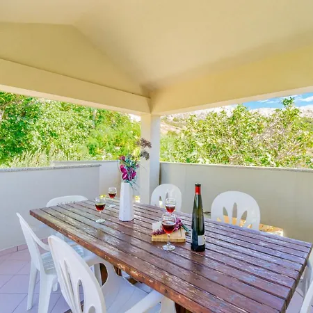 Ferienwohnung Galinec With Mountain And Seaview Metajna Exterior foto