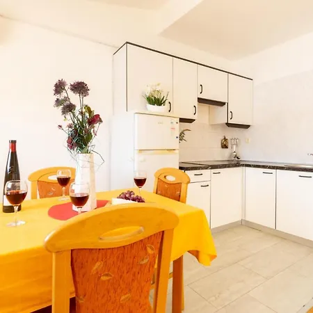 Ferienwohnung Galinec With Mountain And Seaview Metajna Zimmer foto