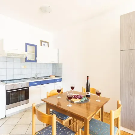 Ferienwohnung Galinec With Mountain And Seaview Metajna Zimmer foto