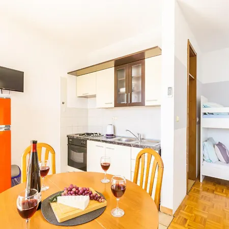 Ferienwohnung Galinec With Mountain And Seaview Metajna Zimmer foto