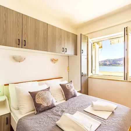 Ferienwohnung Galinec With Mountain And Seaview Metajna Zimmer foto