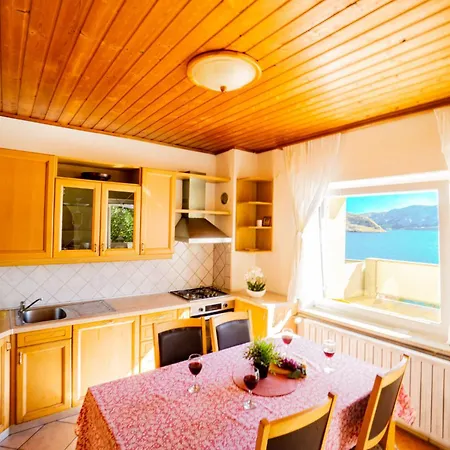 Ferienwohnung Galinec With Mountain And Seaview Metajna Zimmer foto