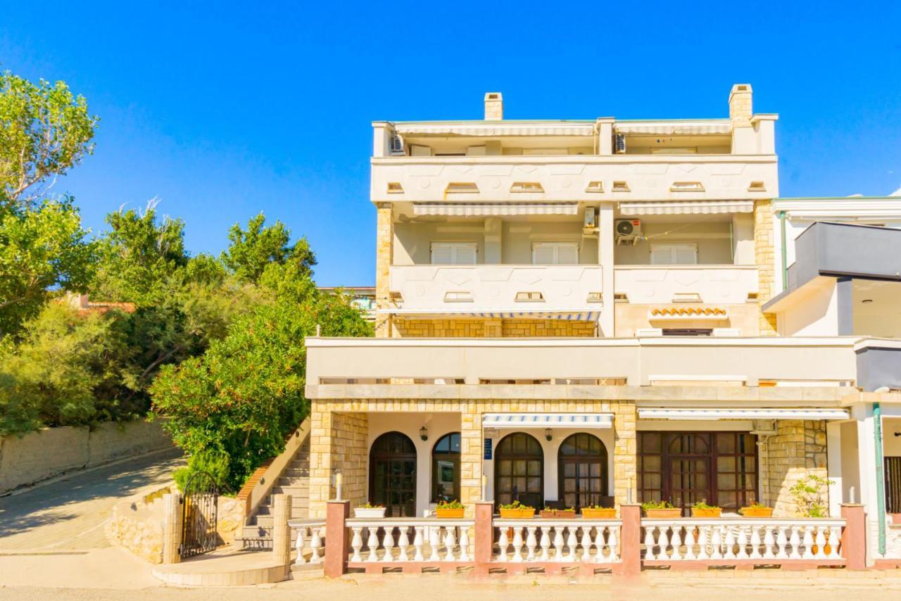Galinec With Mountain And Seaview Apartment