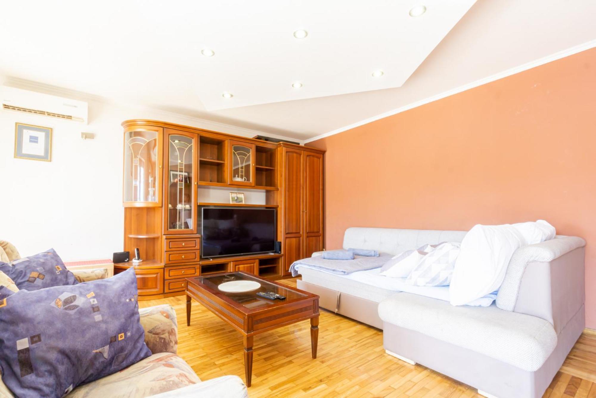 Apartment Galinec With Mountain And Seaview Metajna