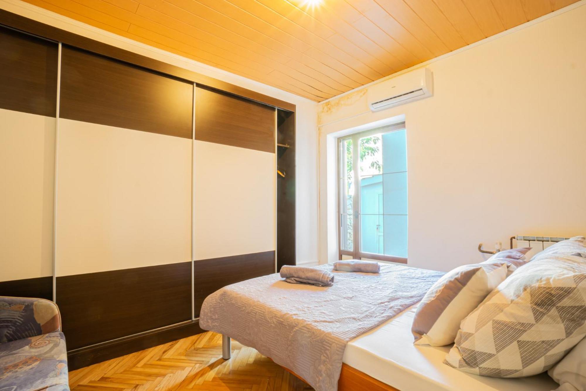 Apartment Galinec With Mountain And Seaview *