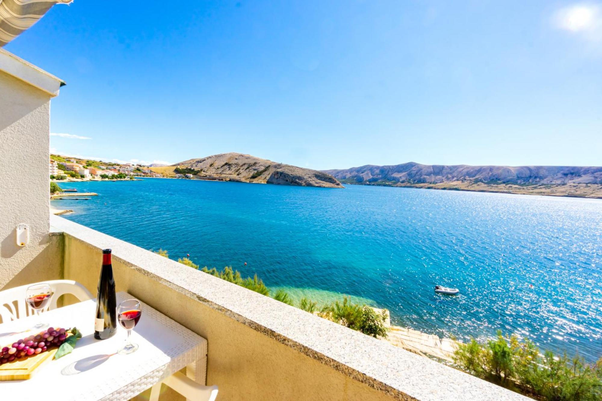 Galinec With Mountain And Seaview Apartment